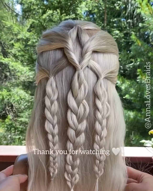 12 Stunning Winter Hair Braids That'll Make You the Star of Any Holiday Party! - 11. Intricate Lace Braid 1