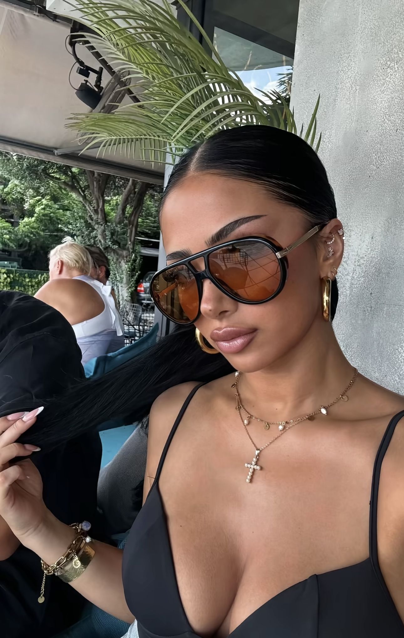 25 Wardrobe Essentials That Will Elevate Your Style Instantly (Don't Miss #14!) - 22. Stylish Sunglasses 1